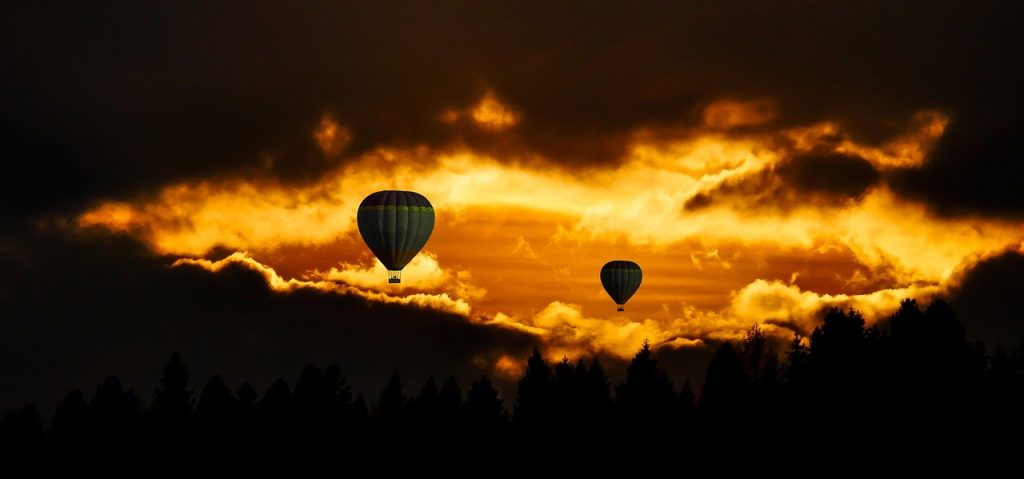travel-1756150　旅行 ホット気球 航空 熱気球に乗り 飛行 バルーン 空 サンセット 気分 雲 神秘的