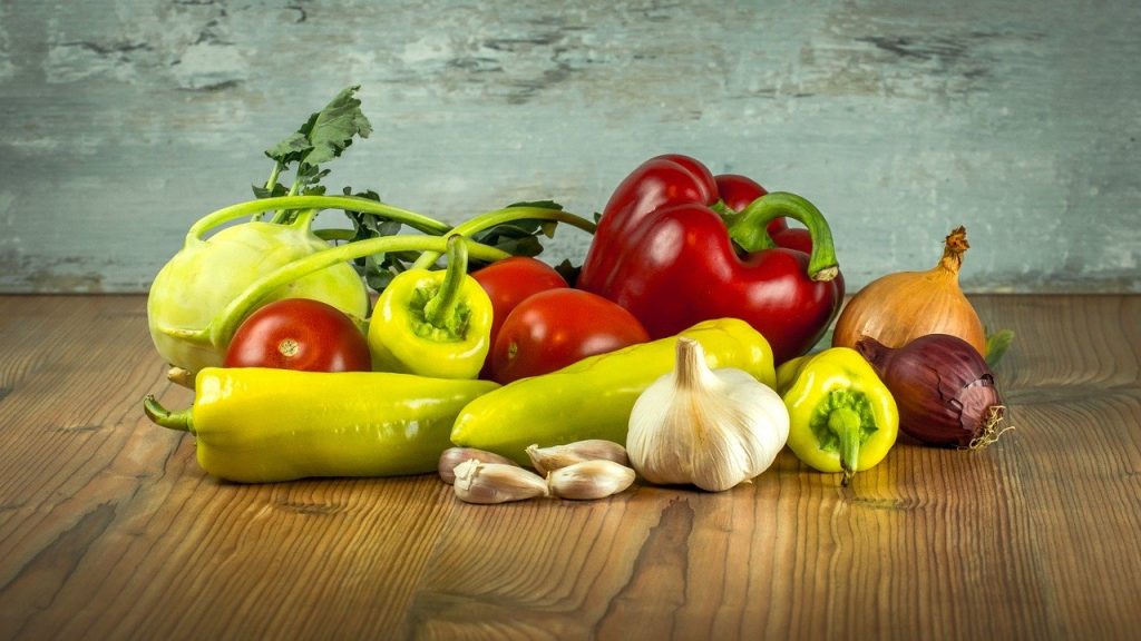 vegetables-1212825　野菜 トマト パプリカ ニンニク 玉葱 コー​​ルラビ ビタミン 食べ物 健康 コック